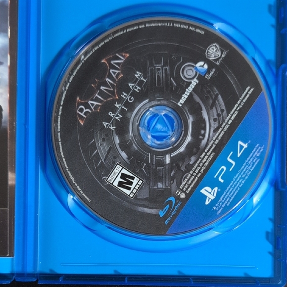 Batman: Arkham Knight for PS4 - Blue Case by Rocksteady - Picture 3 of 4